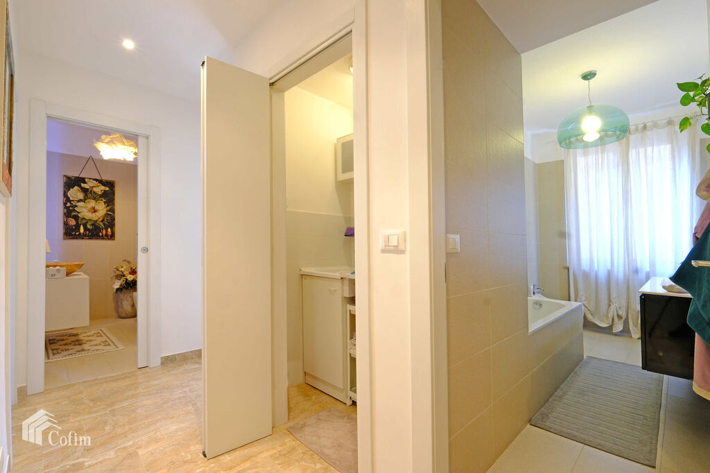 Four-rooms Apartment RENOVATED for SALE side Via Mazzini/Piazza Erbe  Verona (Centro Storico) - 8