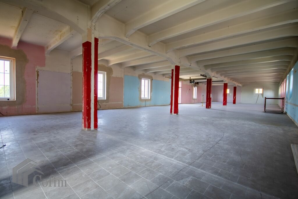 Ufficio vendita con interni da ristrutturare  in stabile d'epoca   Verona (Borgo Venezia) - 2