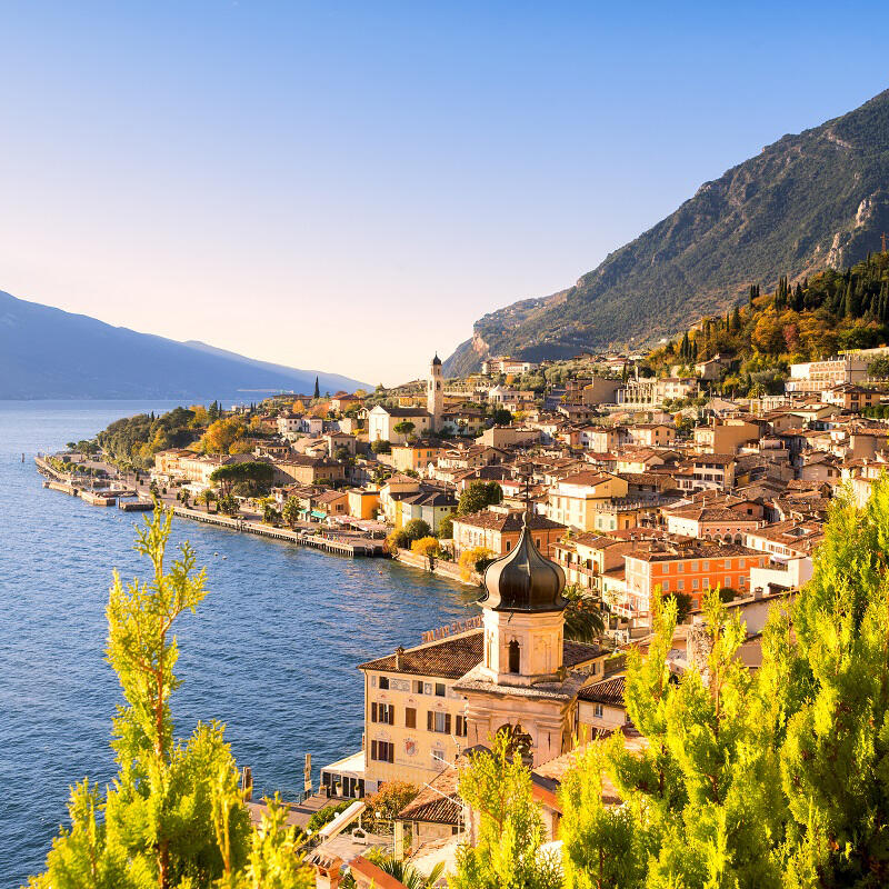 LAGO DI GARDA IN PRIMAVERA: 5 LUOGHI DA SCOPRIRE TRA BORGHI, NATURA E RELAX