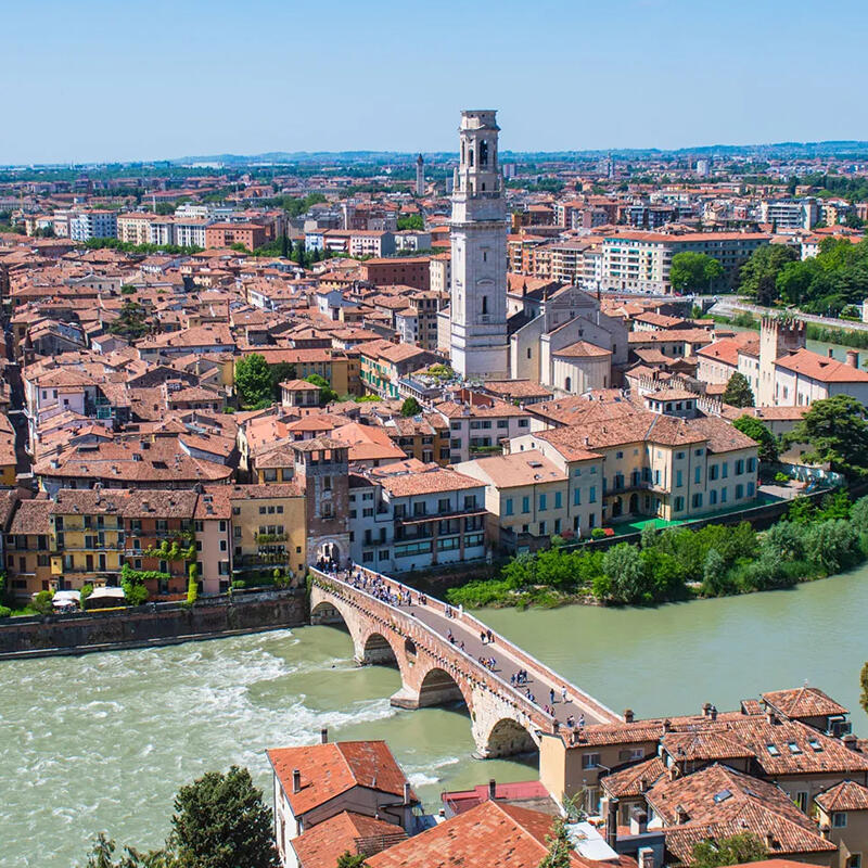 VERONA CORRE: CASE RICHIESTE, PREZZI IN CRESCITA E AFFITTI SEMPRE PI&Ugrave; ALTI