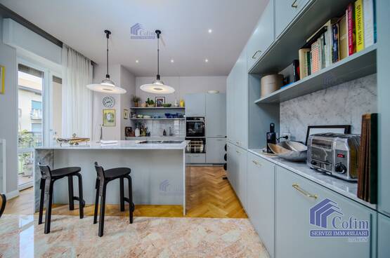Five-rooms Apartment Verona MA3134