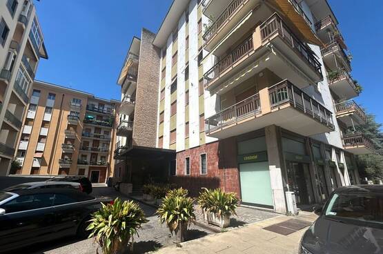 Four-rooms Apartment Verona MA3250